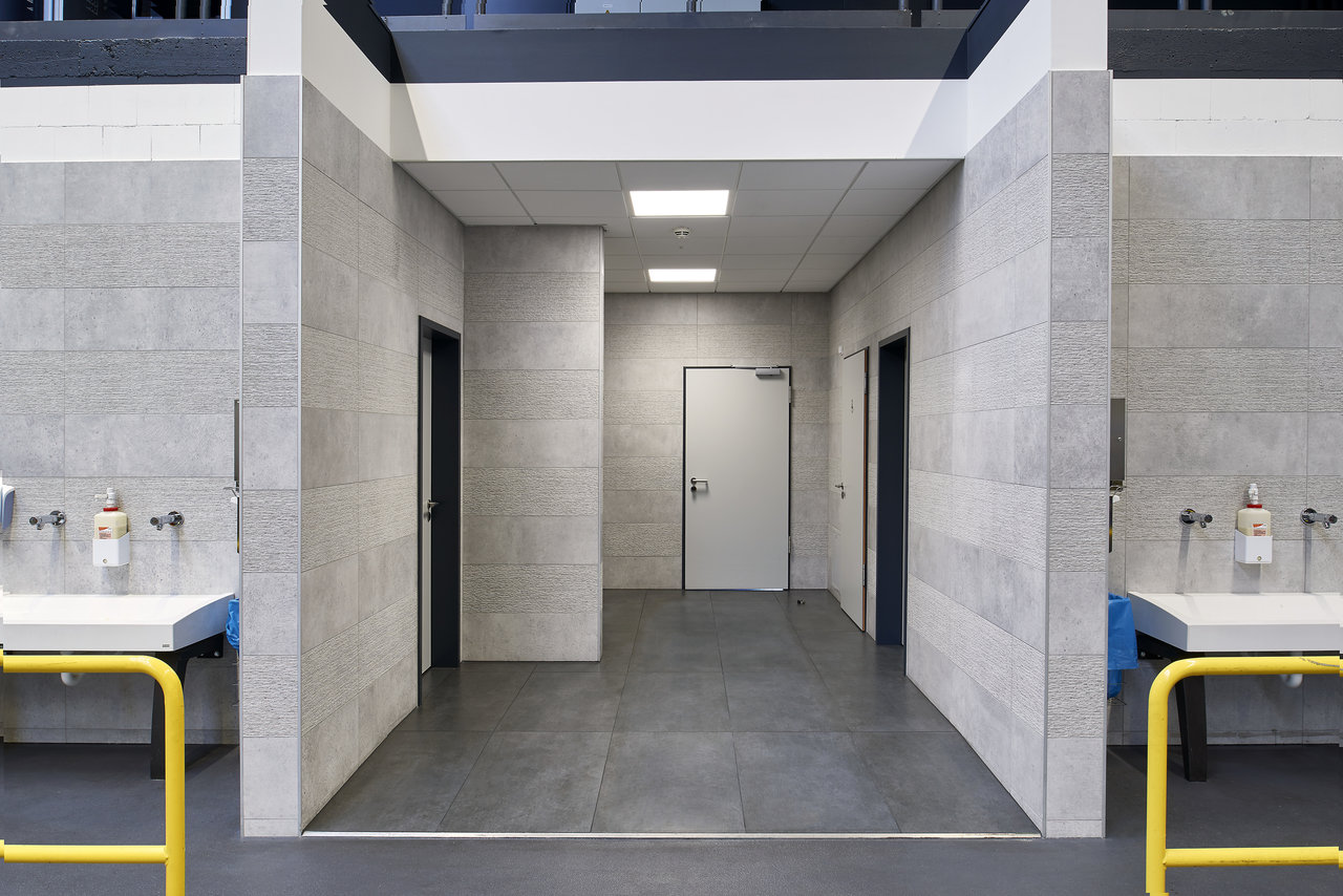 Modern bathroom, grey porcelain stoneware on walls & floor.