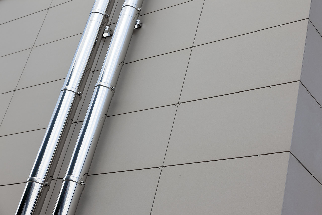 High-quality outdoor tiles on a modern building facade.