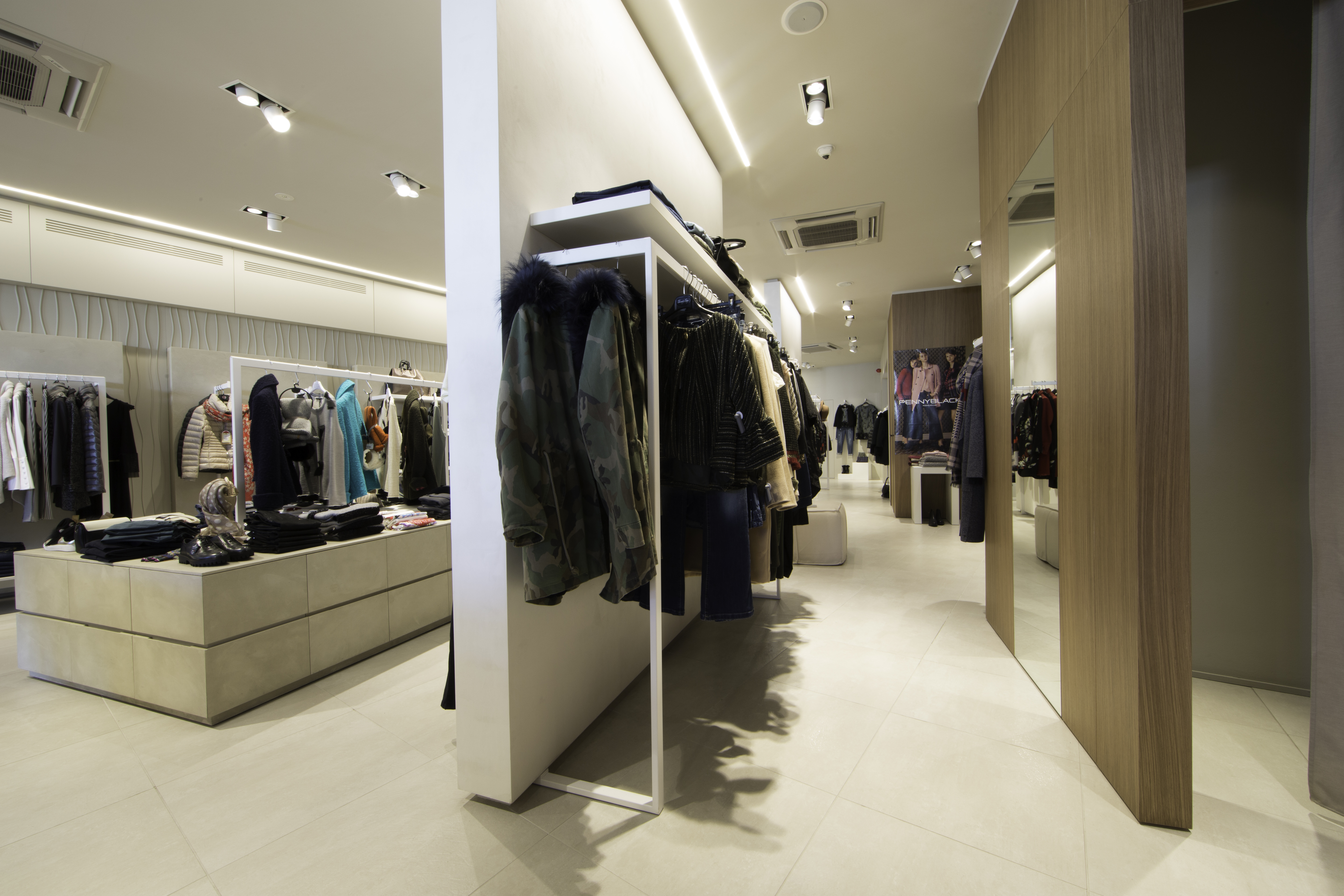 Bright, high-quality tiles for modern retail flooring.